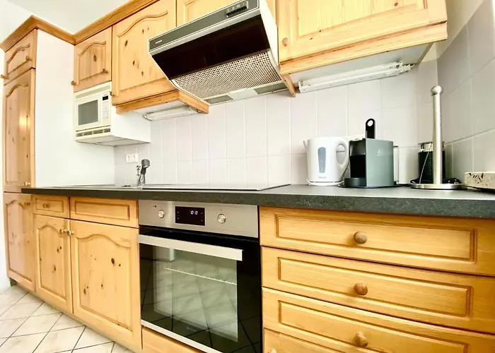 아파트 Schoene Aussicht! 란겔샤임